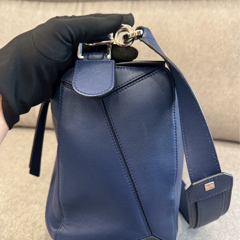 Loewe puzzle海軍藍大號-2