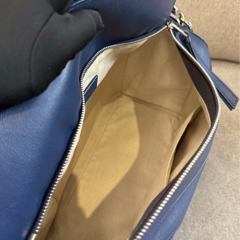 Loewe puzzle海軍藍大號-6