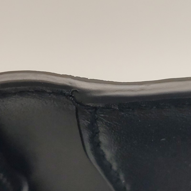 Saint Laurent Manhattan中號牛皮黑色肩背包-21