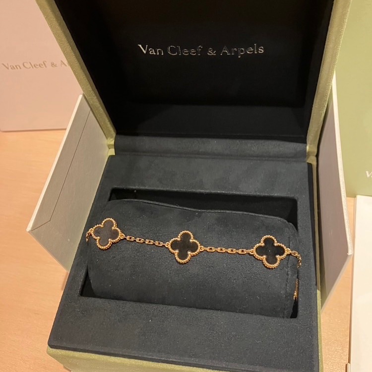 VCA梵克雅寶黑瑪瑙五花手鍊-9