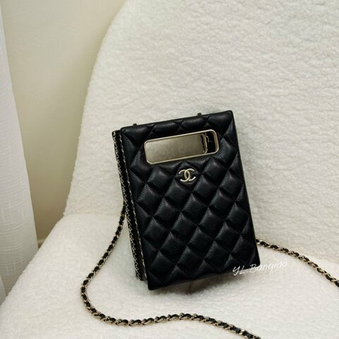 Chanel 黑荔枝羊皮淡金扣晚宴包AS3314