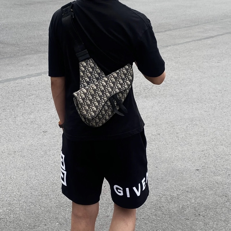 🈶購證 #全網最低💰 #櫃上在售12.5萬 Dior saddle新款老花馬鞍包 黃金尺寸長夾可入🔥-4