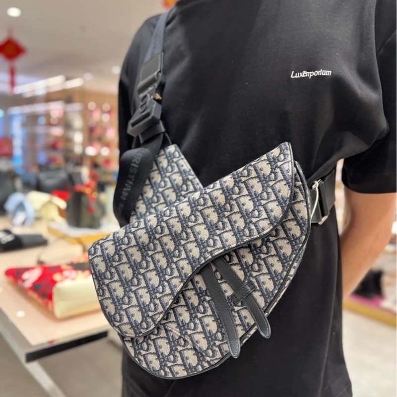 🈶購證 #全網最低💰 #櫃上在售12.5萬 Dior saddle新款老花馬鞍包 黃金尺寸長夾可入🔥-9