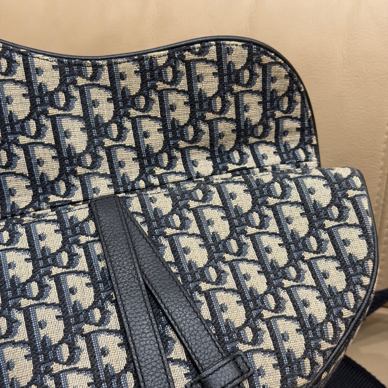 🈶購證 #全網最低💰 #櫃上在售12.5萬 Dior saddle新款老花馬鞍包 黃金尺寸長夾可入🔥-23