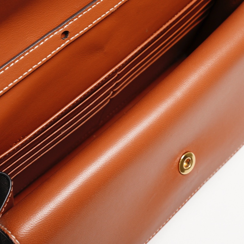 CELINE TRIOMPHE帆布平滑羊皮STRAP斜背包-11