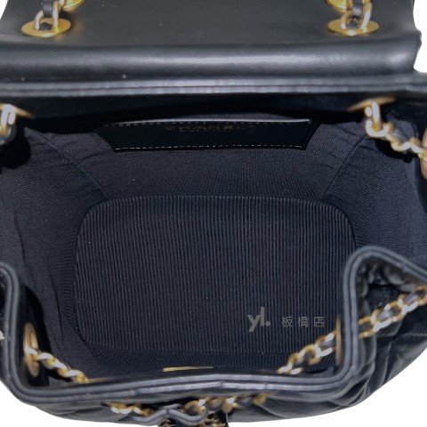 Chanel包包 19黑羊皮金扣後背包AS4762-5