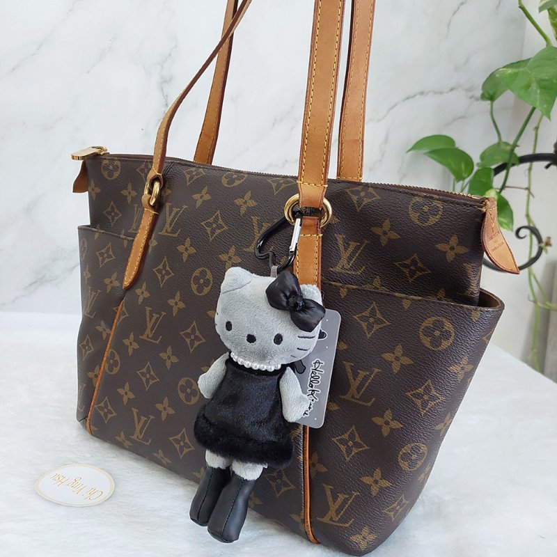 LV原花金釦TOTALLY   PM   M56688🎀出清特惠價🎀 ~雙口袋肩背包~二手品-16