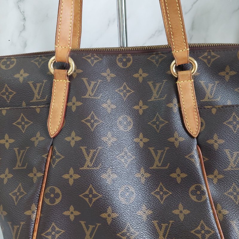 LV原花金釦TOTALLY   PM   M56688🎀出清特惠價🎀 ~雙口袋肩背包~二手品-88