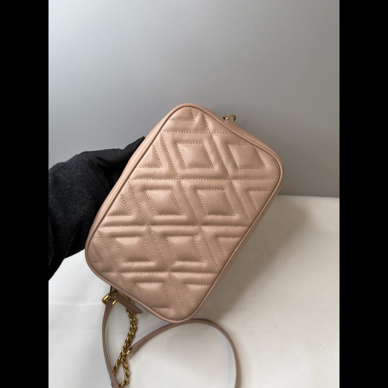 Miu Miu 牛皮相機包 斜背包-1