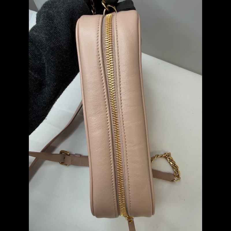 Miu Miu 牛皮相機包 斜背包-8