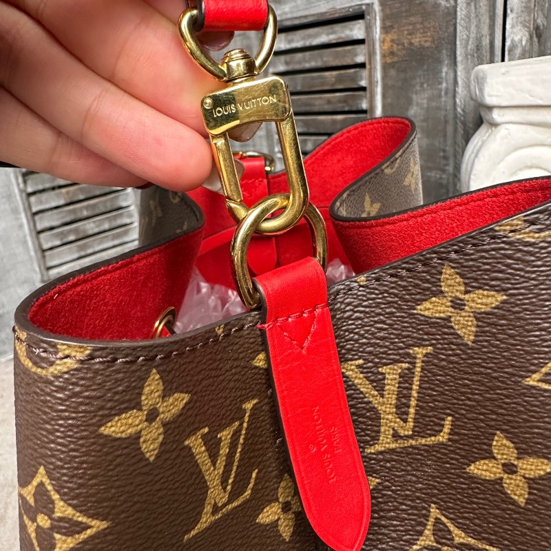 LV noe neo 老花紅色水桶包-12