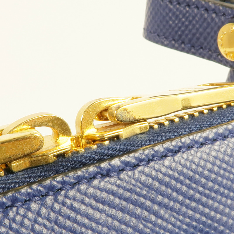 PRADA Saffiano皮革Saffiano Lux Dome Bag金扣手挽肩背兩用袋-17