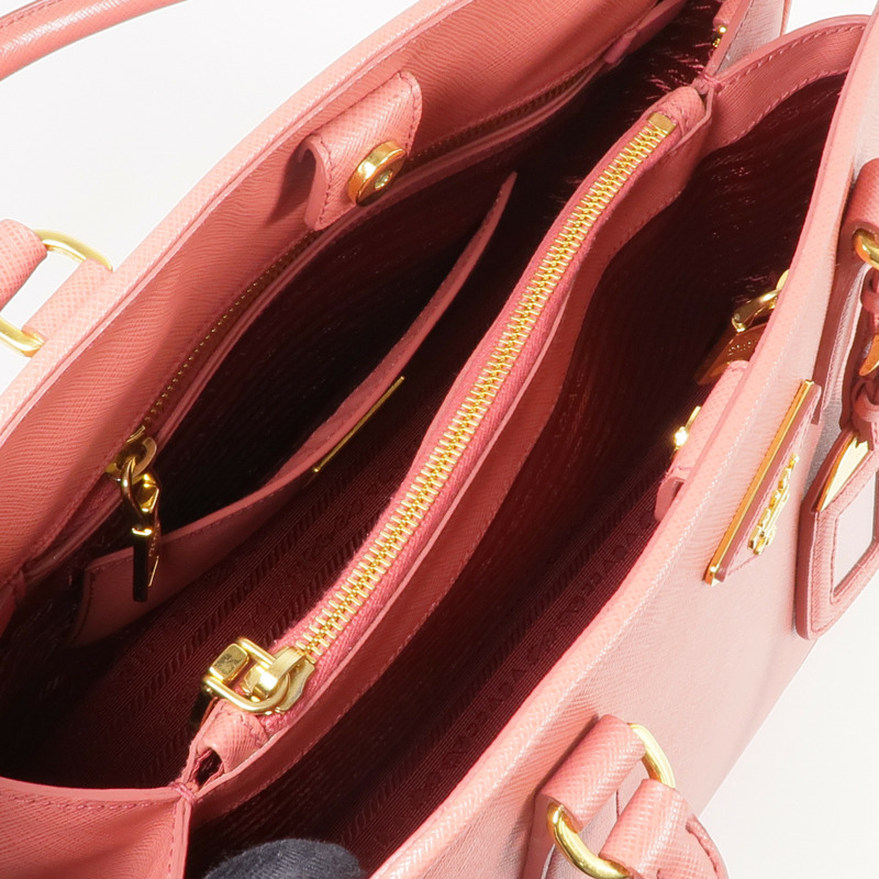PRADA Saffiano皮革Saffiano Lux Tote Bag金扣手挽肩背兩用袋-4