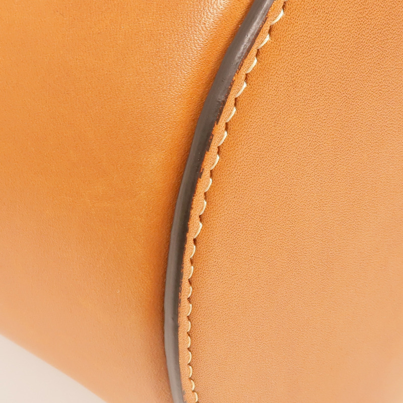 CELINE 牛皮皮革Bucket Triomphe金扣肩背袋-12