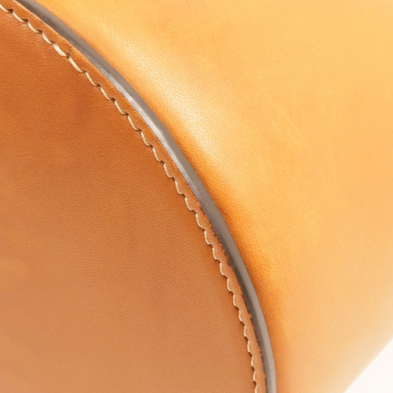 CELINE 牛皮皮革Bucket Triomphe金扣肩背袋-13