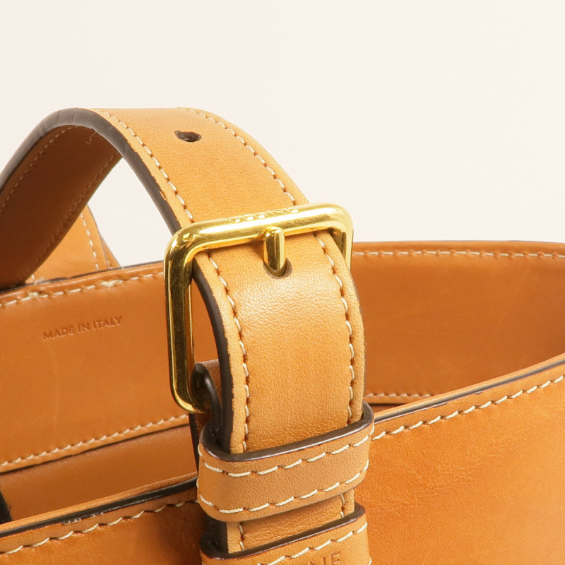 CELINE 牛皮皮革Bucket Triomphe金扣肩背袋-15