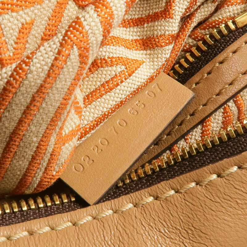 Chloe 牛皮皮革Small Daria Bag金扣手挽肩背兩用袋-7