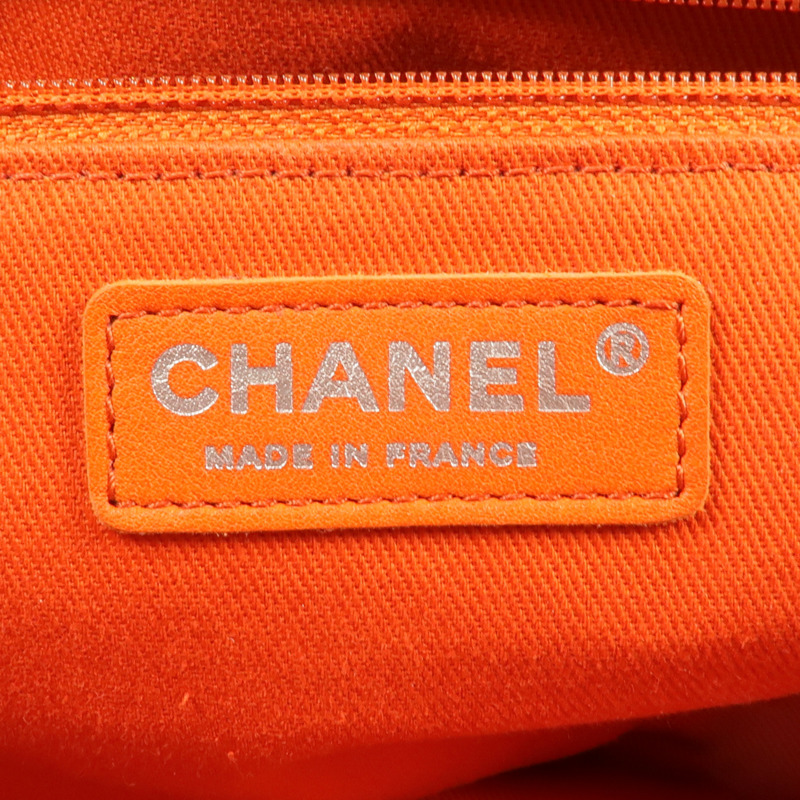 CHANEL 牛皮皮革Chain Shoulder銀扣鏈帶肩背袋-5