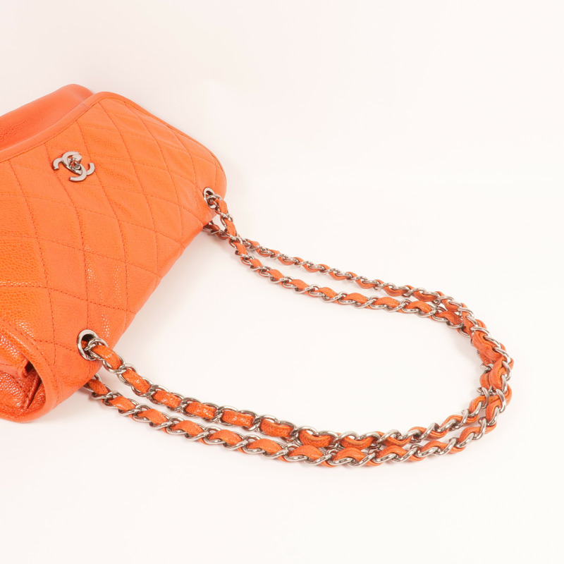 CHANEL 牛皮皮革Chain Shoulder銀扣鏈帶肩背袋-8