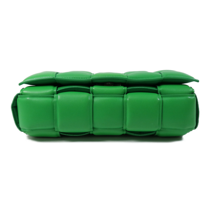 BOTTEGA VENETA 牛皮皮革Casstte Padded銀扣肩背袋-3