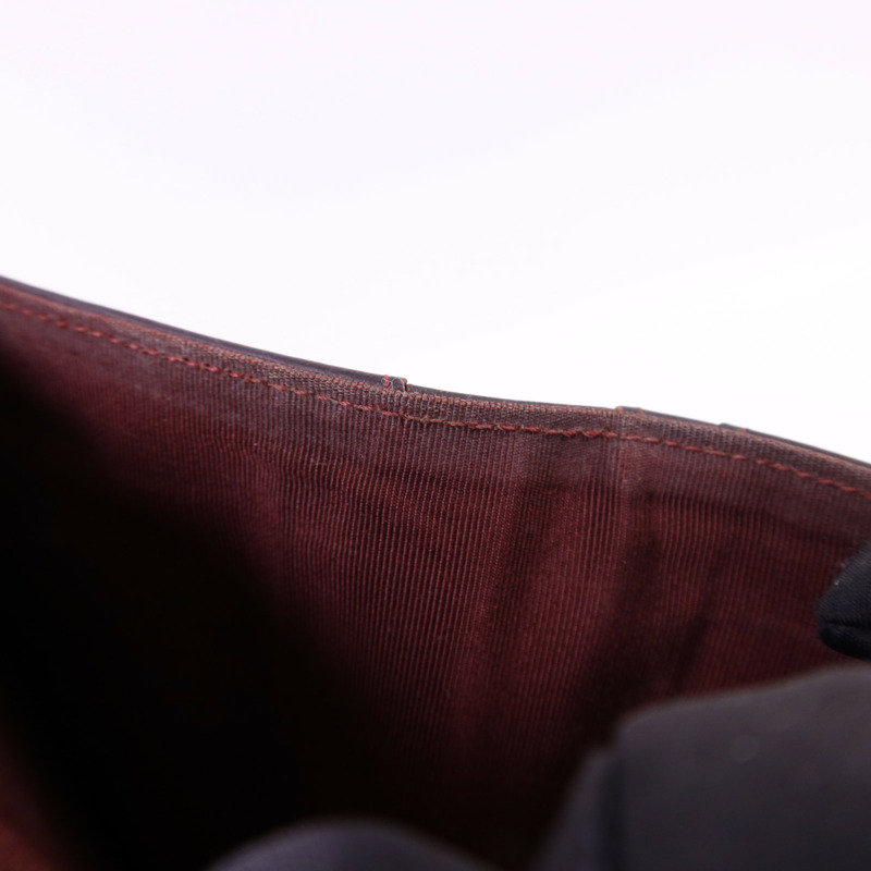 CHANEL 牛皮皮革Long Bifold Wallet金扣長錢包-17