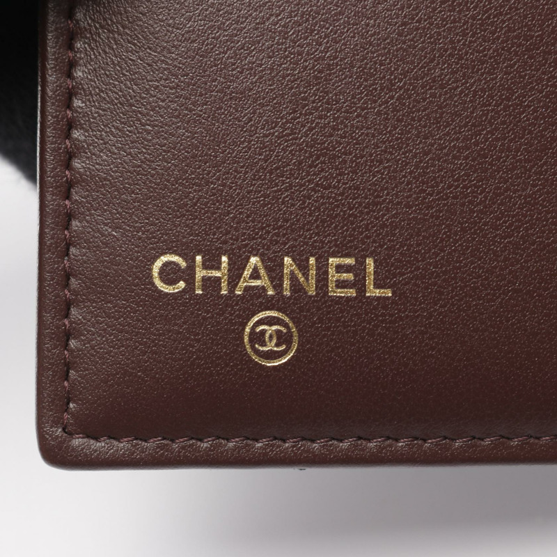 香奈兒 (CHANEL) Matelasse 三折錢包，粒面小牛皮，黑色，二手，金色五金，CC標誌-4