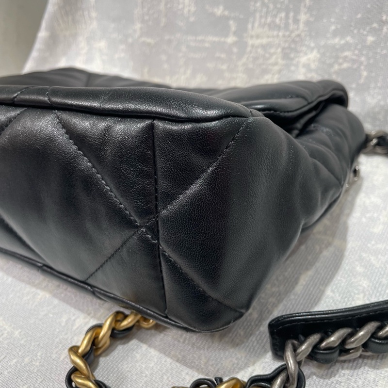 Chanel 19bag 黑金中號-4