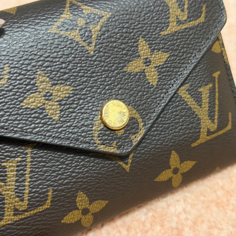 Louis Vuitton LV三折短夾（內咖啡色）-14
