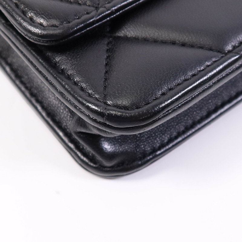 CHANEL 羊皮皮革Chanel 19 WOC鏈帶肩背袋-6