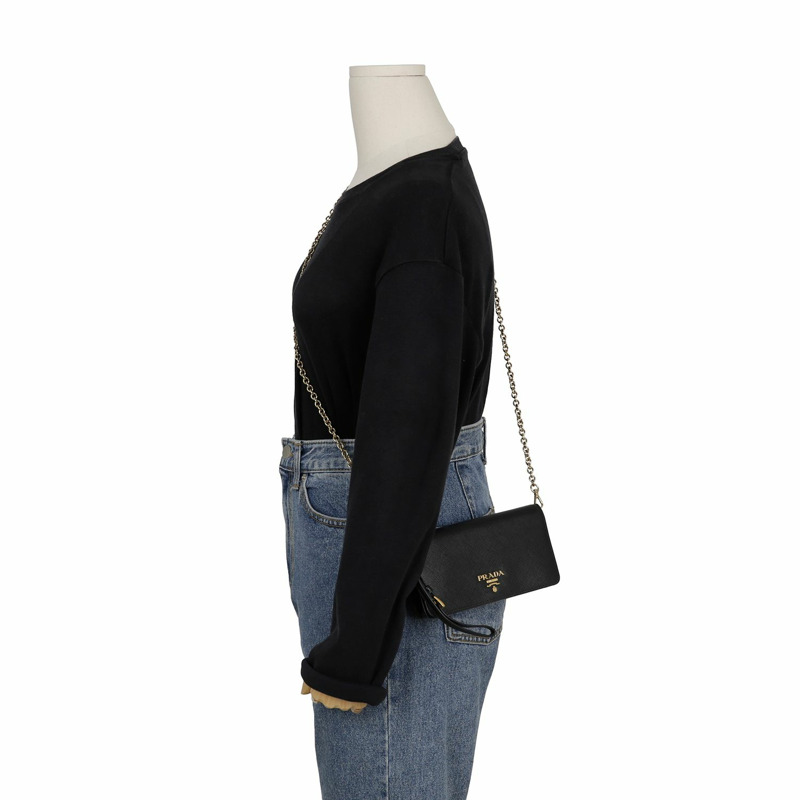 PRADA 金屬Logo鏈條手拿包斜背包 1BP023-9