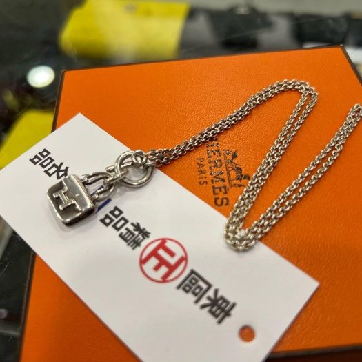 東區正精品㊣HERMES 愛馬仕 925 純銀康康包墜飾 T釦項鍊 RZ6073-3