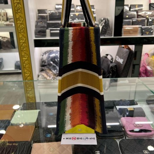 東區正精品㊣CHRISTIAN Dior Book Tote 彩色條紋繡手提包肩背包中款 RZ6075-6