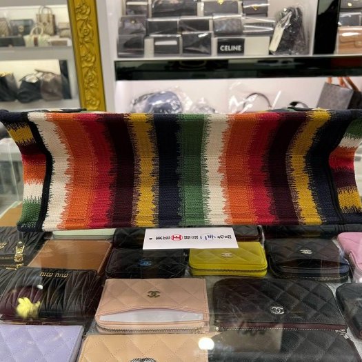 東區正精品㊣CHRISTIAN Dior Book Tote 彩色條紋繡手提包肩背包中款 RZ6075-7