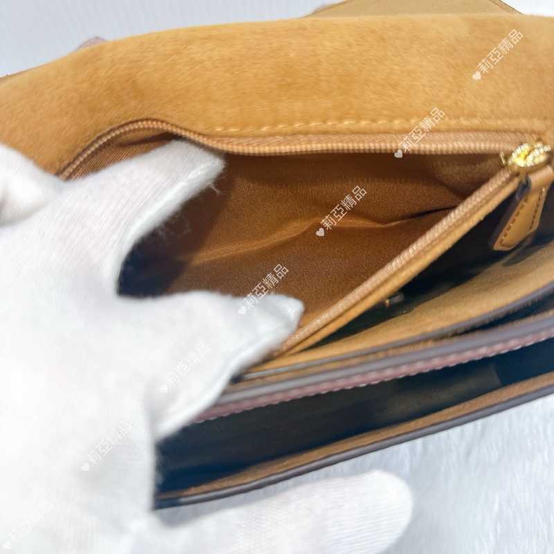 莉亞精品♡ Coach 粉雙釦郵差包 二手美包-13