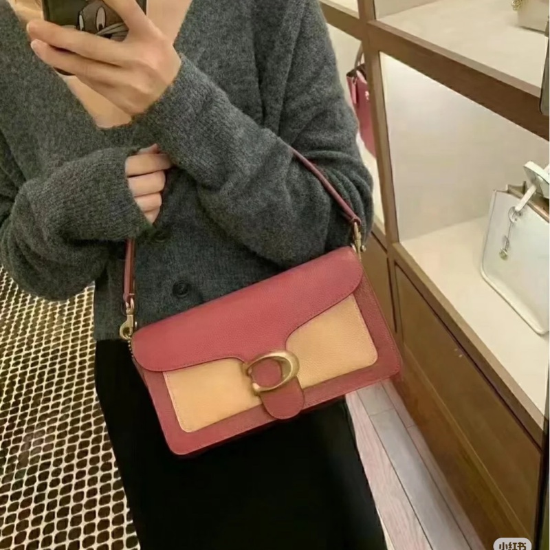 莉亞精品♡ Coach 粉手提斜背包 二手美包-1