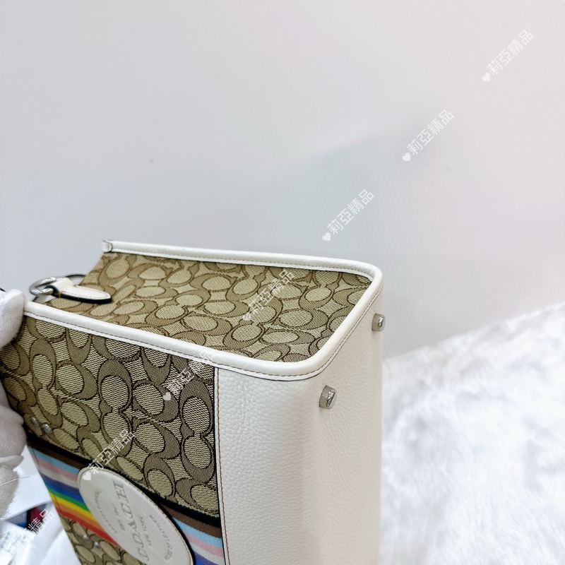 莉亞精品♡ Coach 彩虹托特包 二手美包-9