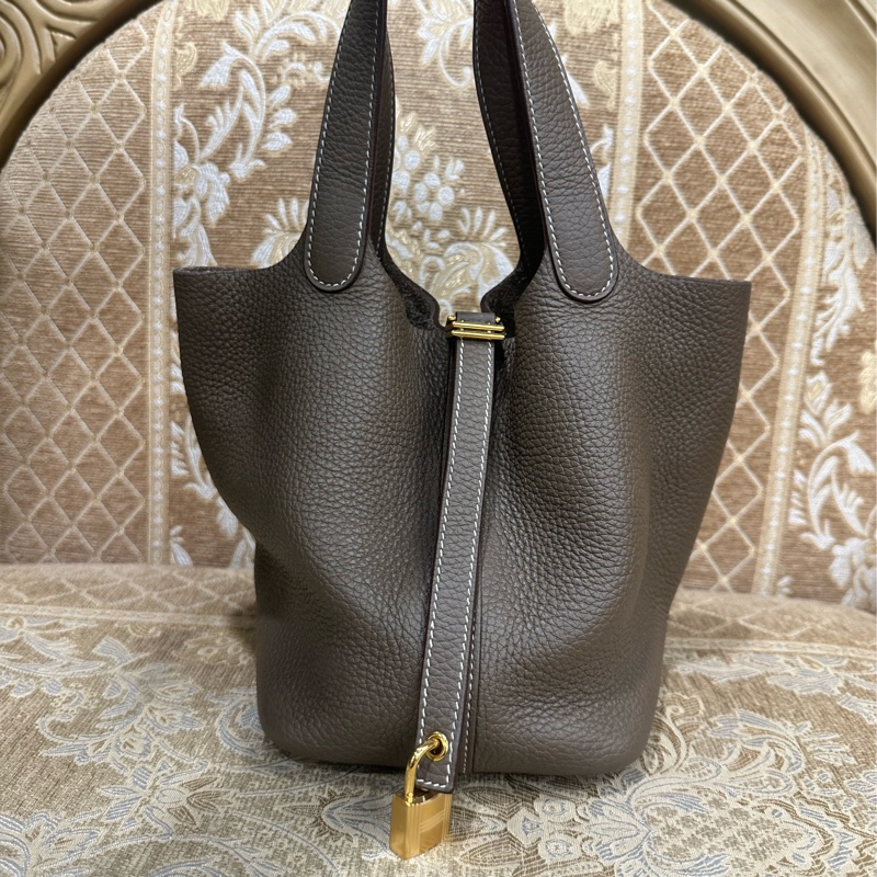 Hermes 18 Etoupe大象灰Clemence皮金釦Picotin 18-0