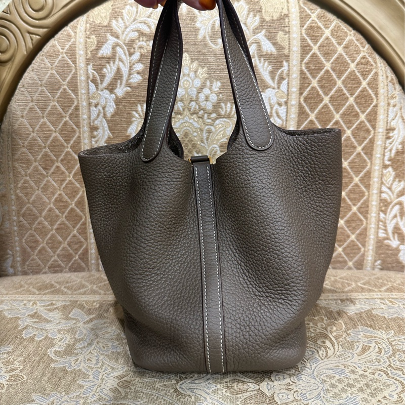 Hermes 18 Etoupe大象灰Clemence皮金釦Picotin 18-1