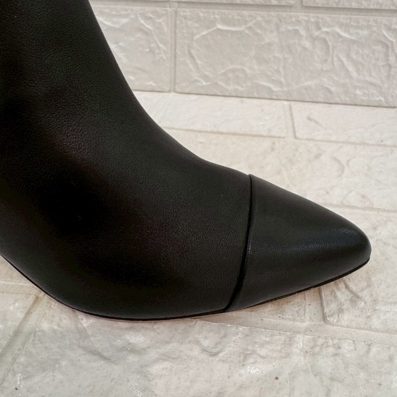 Chanel 黑色珍珠低跟短靴-5