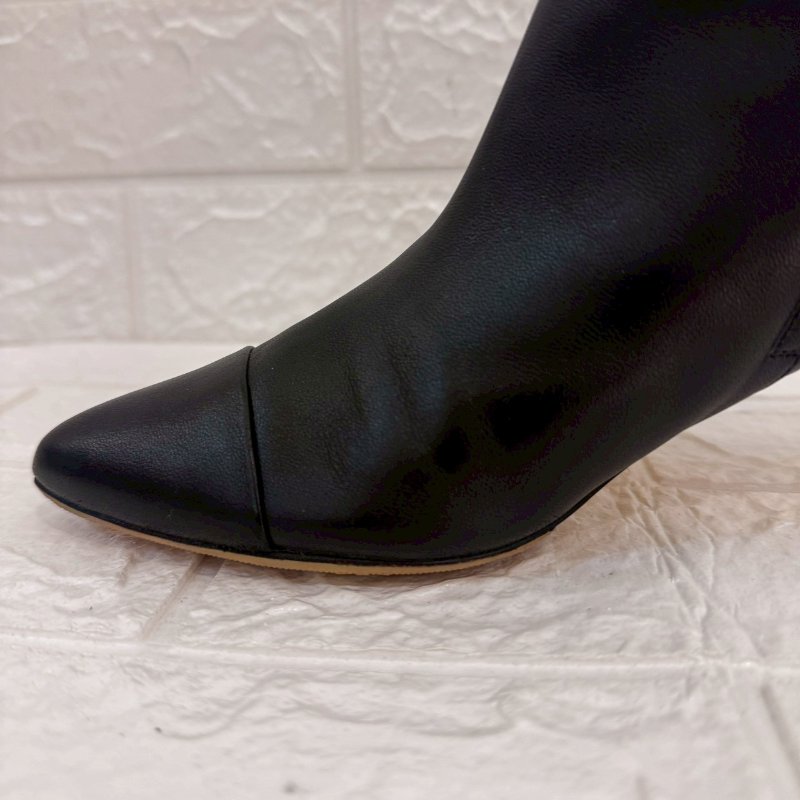 Chanel 黑色珍珠低跟短靴-6