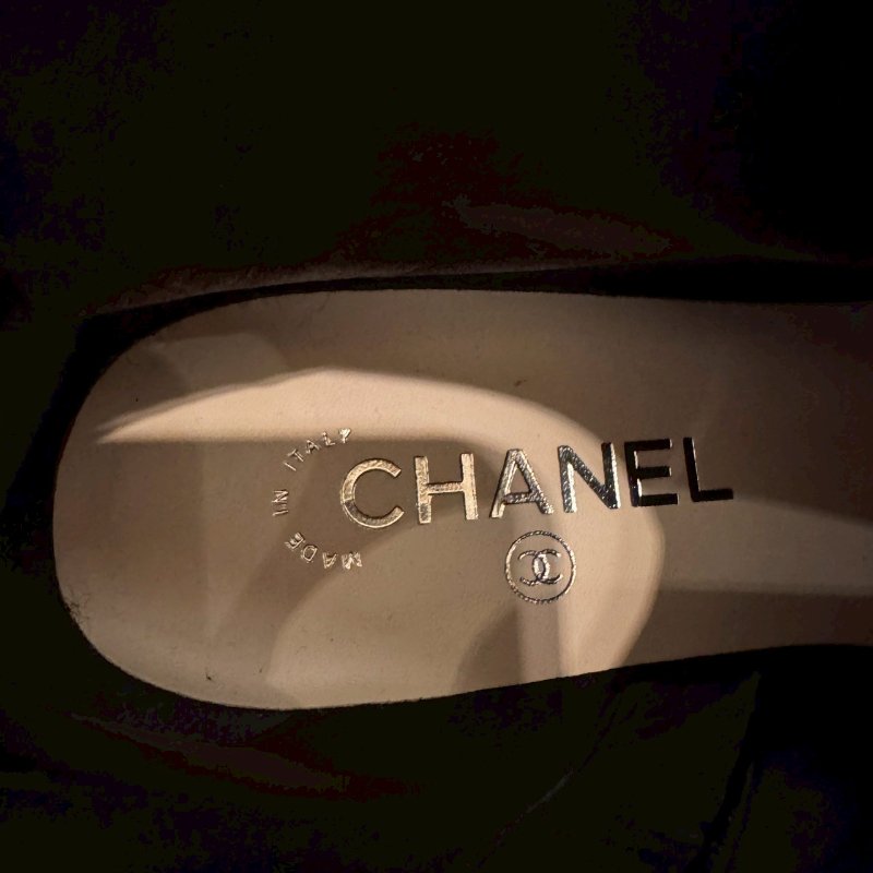 Chanel 黑色珍珠低跟短靴-19