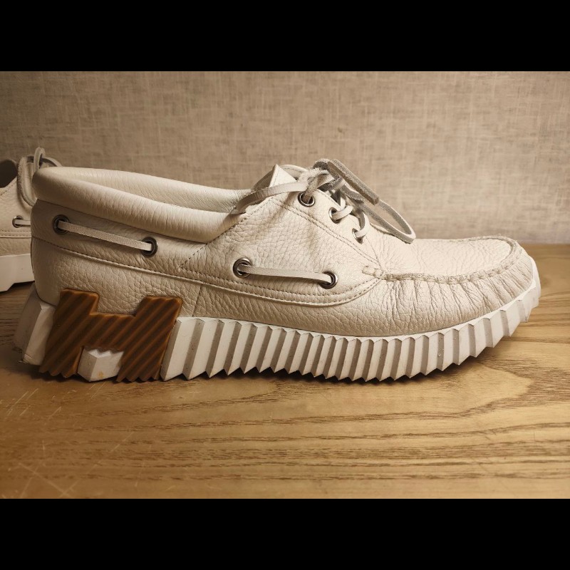 HERMES 全新全皮休閒鞋 42.5 號 僅穿過2-3次 比專櫃便宜。-1