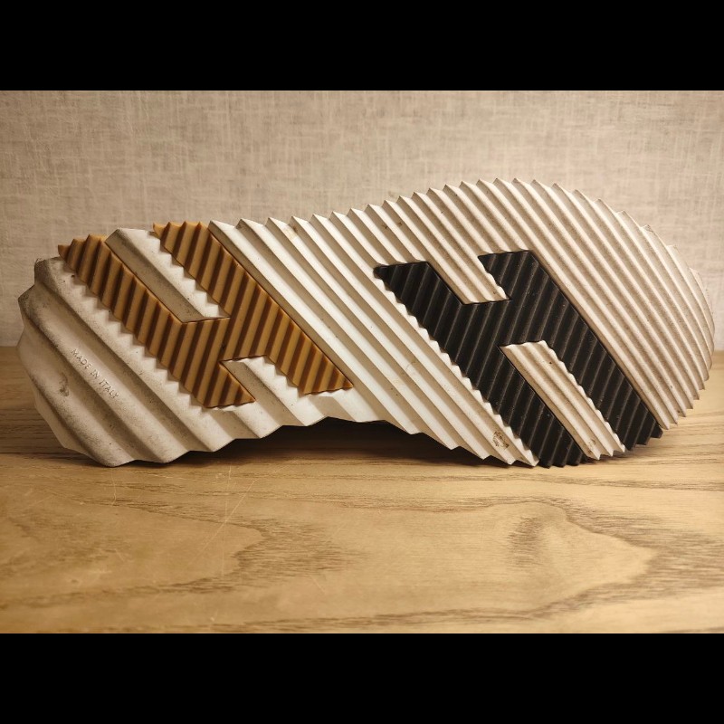 HERMES 全新全皮休閒鞋 42.5 號 僅穿過2-3次 比專櫃便宜。-3