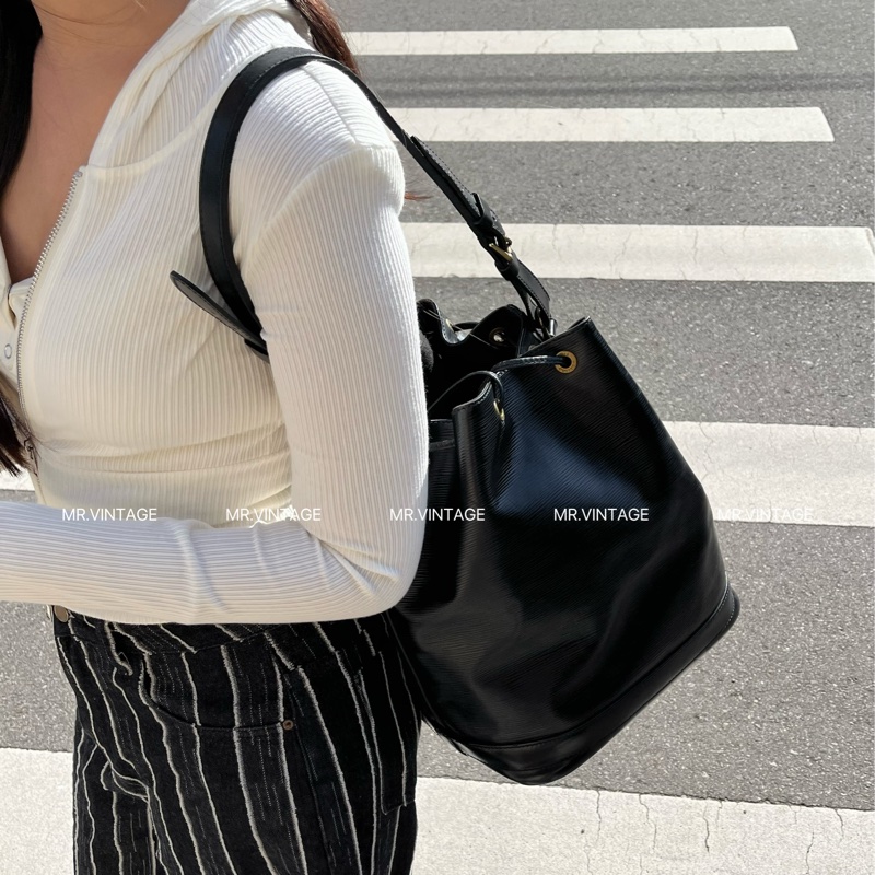 🏷️ Louis Vuitton 水波紋低調水桶包-1