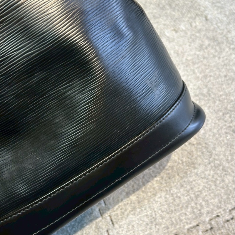 🏷️ Louis Vuitton 水波紋低調水桶包-4