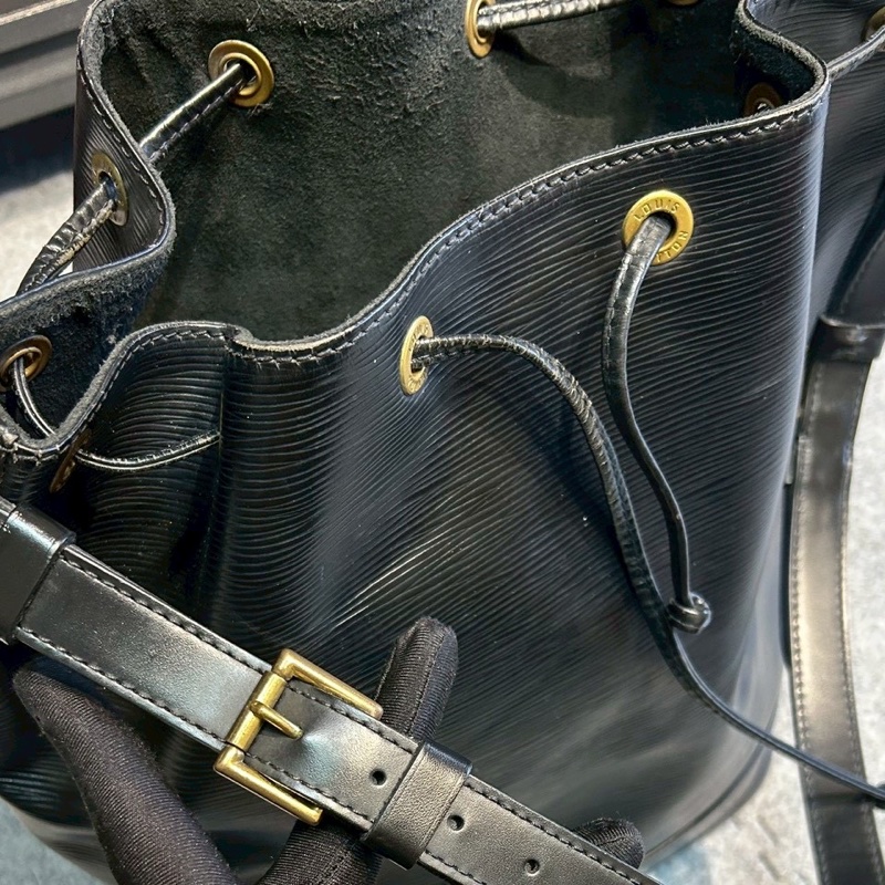 🏷️ Louis Vuitton 水波紋低調水桶包-14