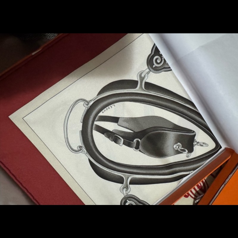 HERMES 愛馬仕 新款弩士牽引馬具 90*90 全新離櫃品 2025年新款-1