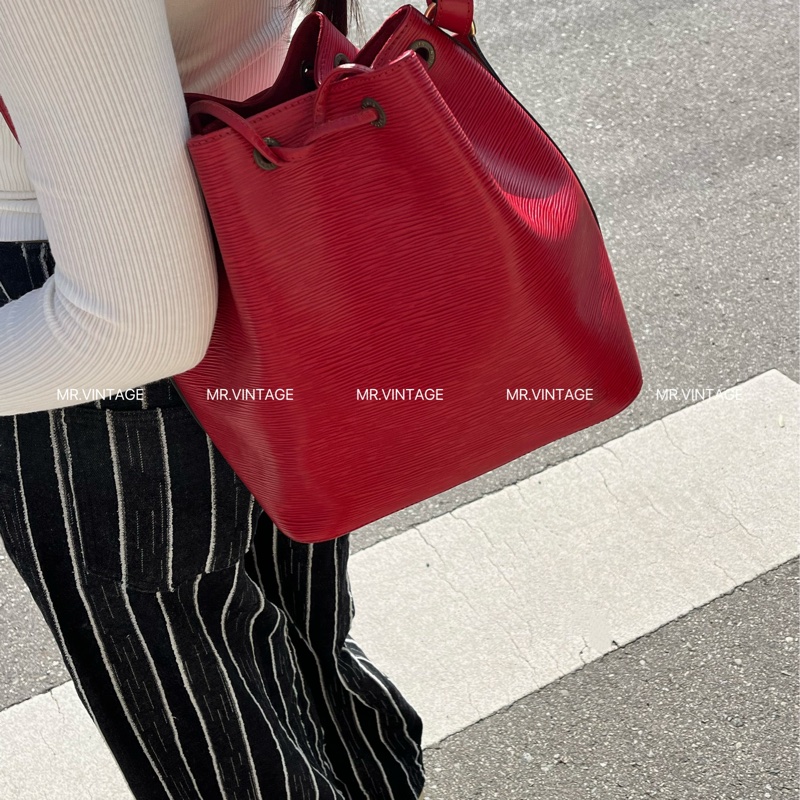 🏷️ Louis Vuitton 水波紋紅色-1