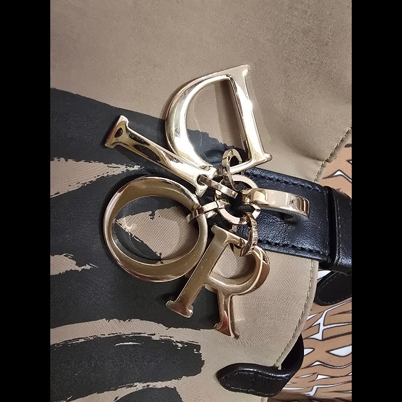 Dior帆布字母塗鴉款-23