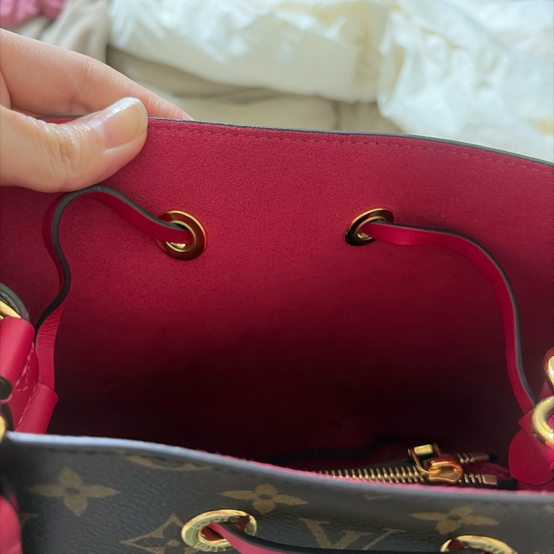 LV  NEONOE  桃紅色 M43570-4